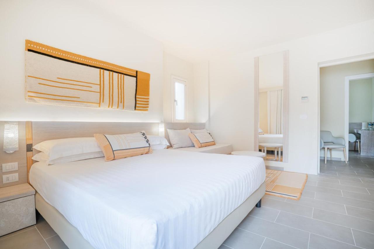 Felix Hotels - Hotel La Coluccia Santa Teresa di Gallura Esterno foto